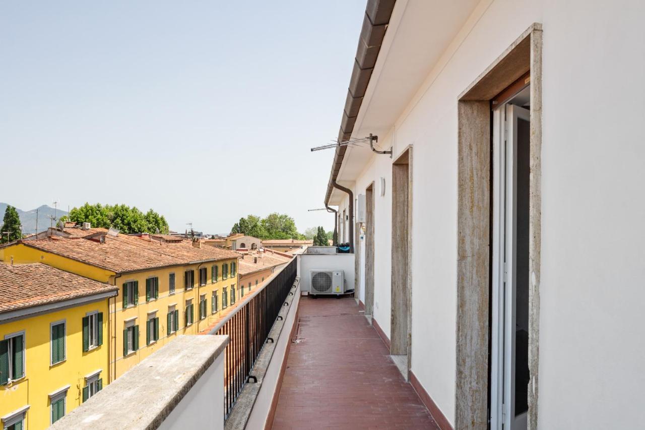 Modern Attics With Balconies And Panoramic View Leilighet Pisa Eksteriør bilde