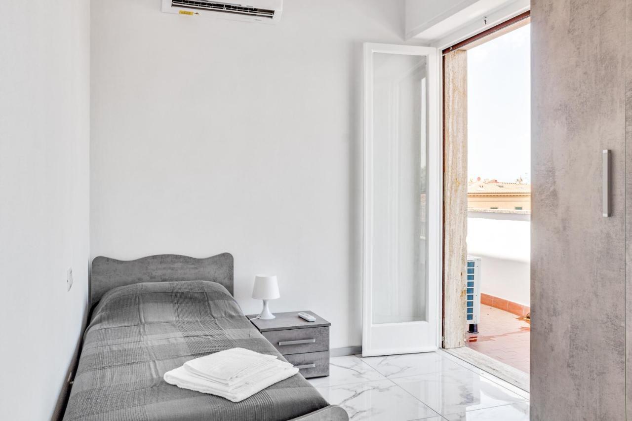 Modern Attics With Balconies And Panoramic View Leilighet Pisa Eksteriør bilde